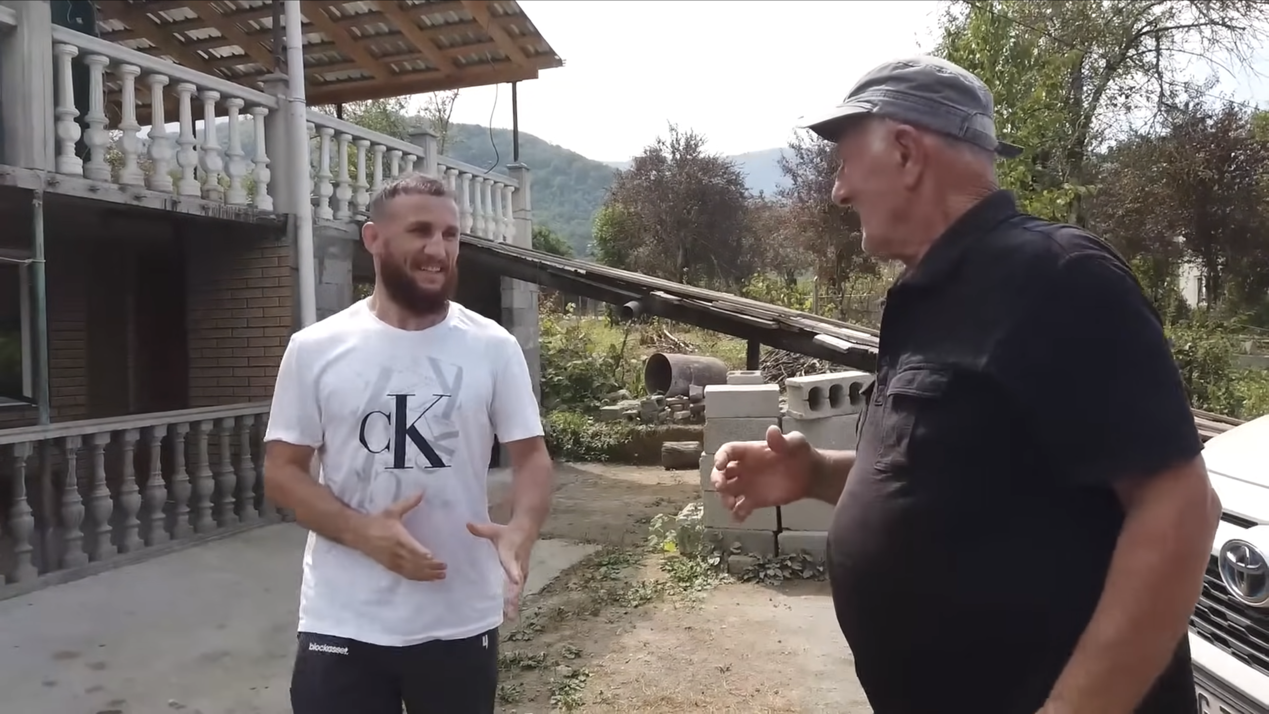 Merab and his father via@merabdvalishvilimachine Youtube Channel
